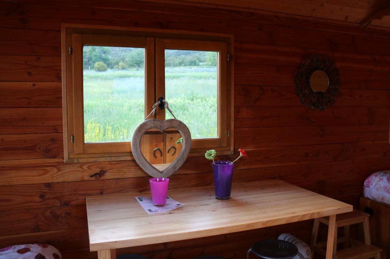 Ferme Saint Pierre Hotel Bargème Екстериор снимка