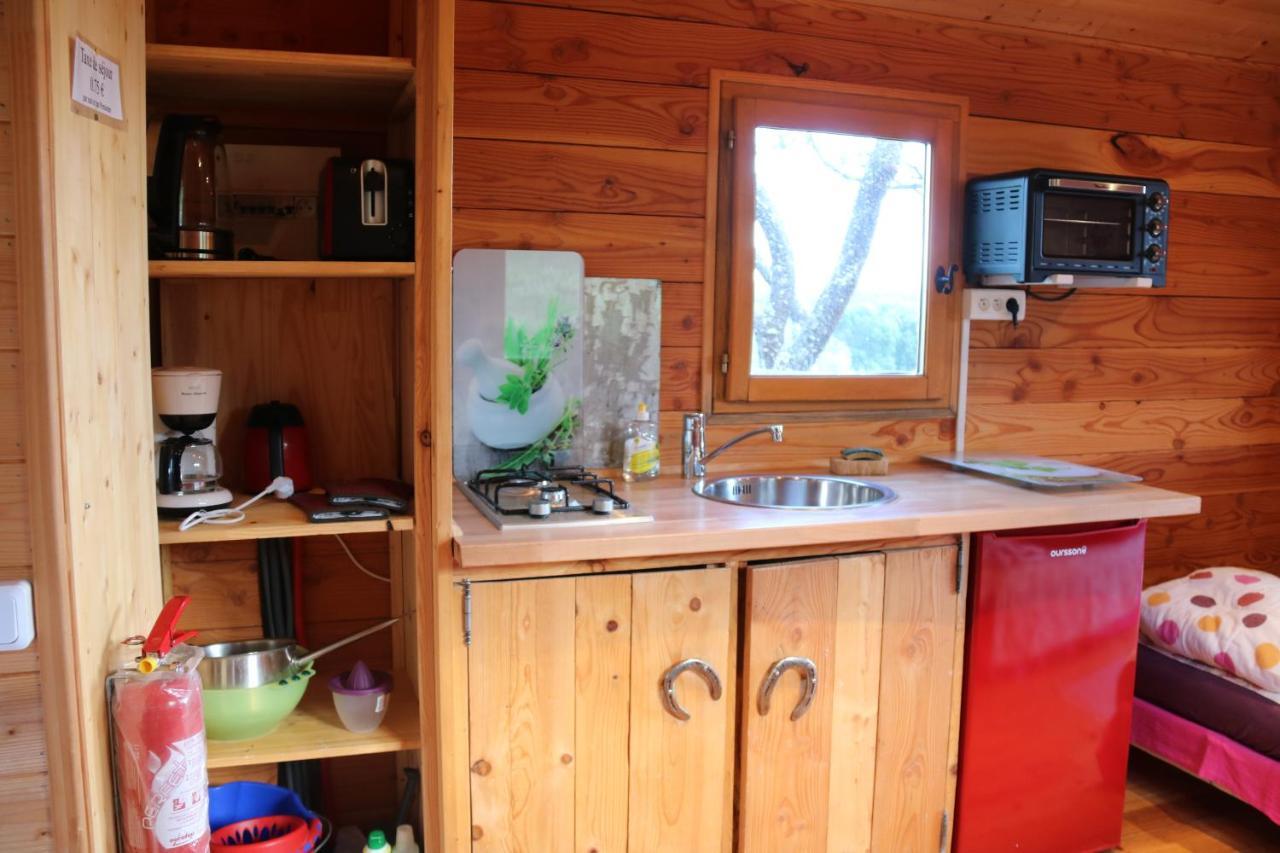 Ferme Saint Pierre Hotel Bargème Екстериор снимка