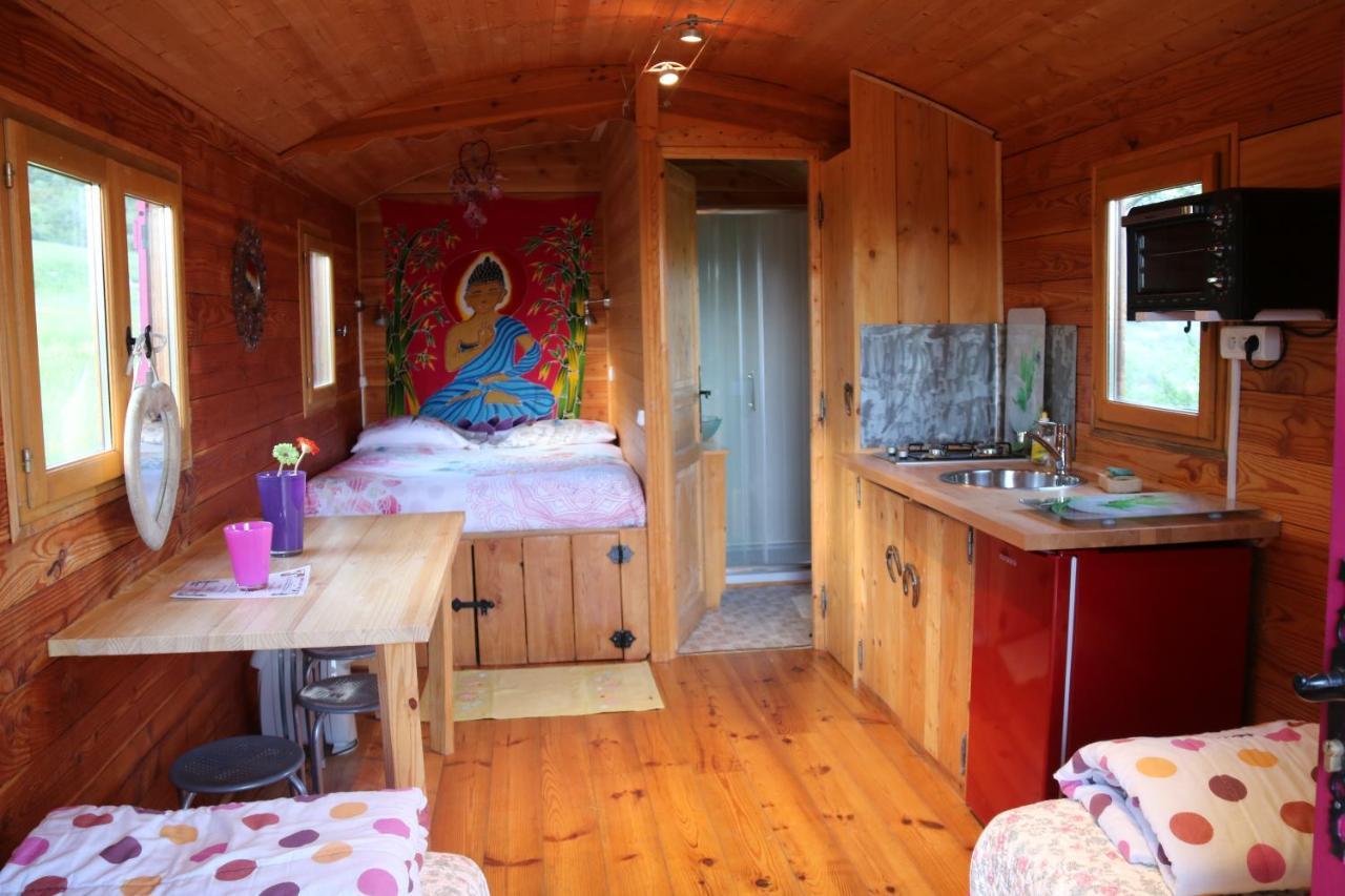 Ferme Saint Pierre Hotel Bargème Екстериор снимка