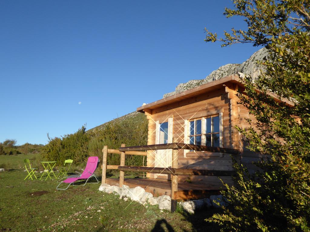 Ferme Saint Pierre Hotel Bargème Екстериор снимка