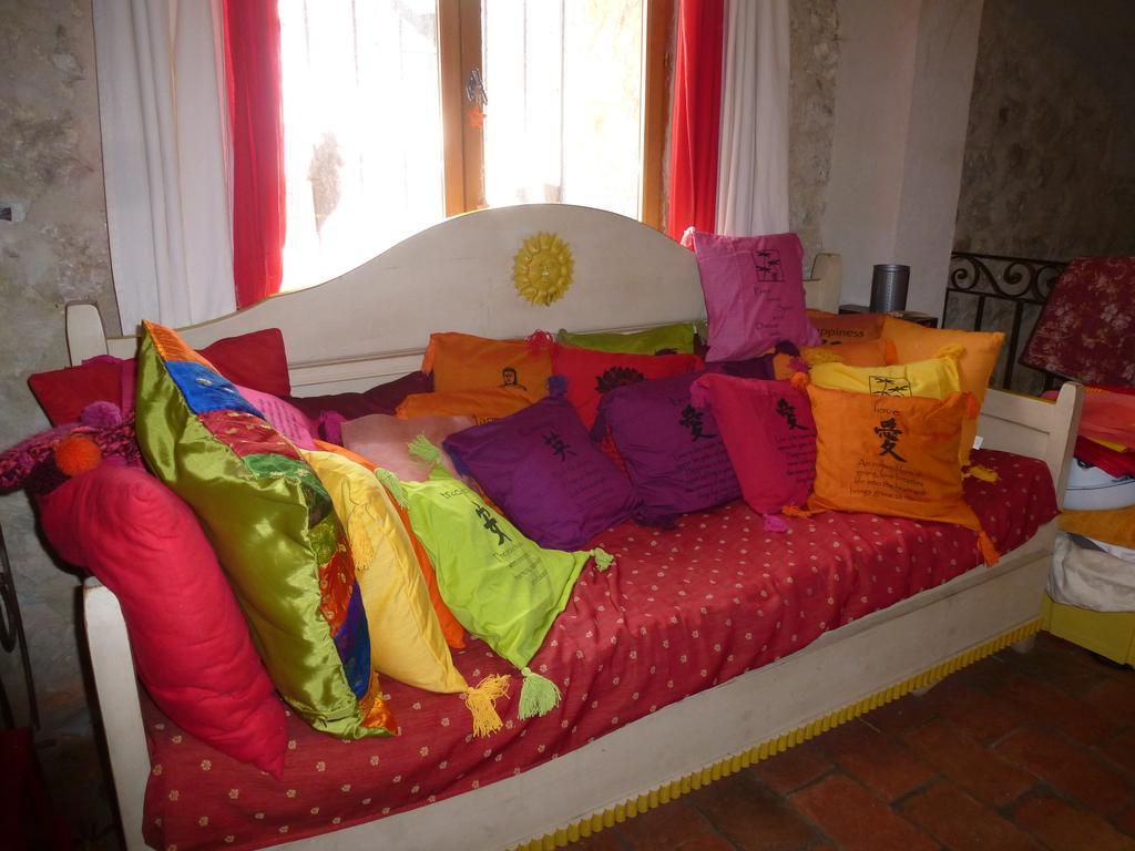 Ferme Saint Pierre Hotel Bargème Екстериор снимка
