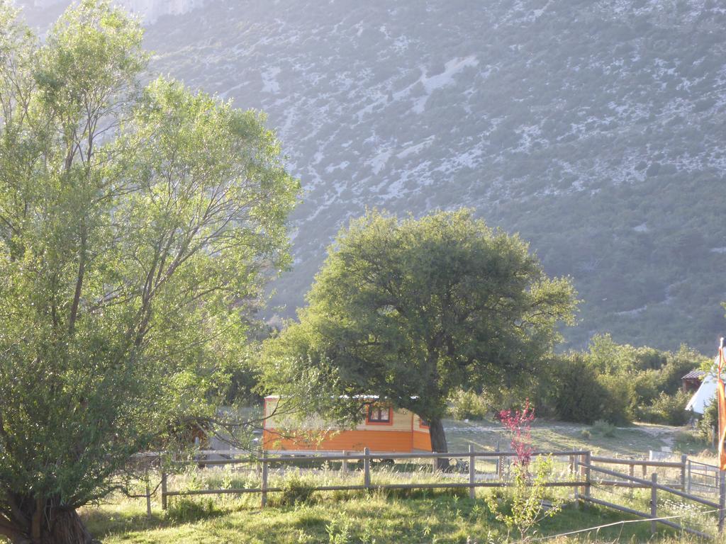 Ferme Saint Pierre Hotel Bargème Екстериор снимка
