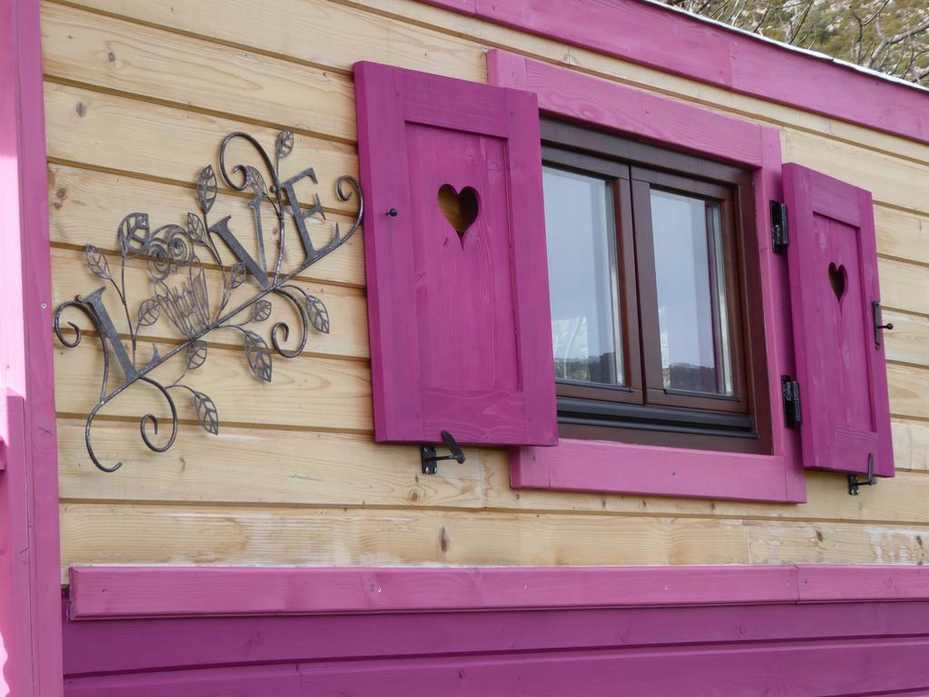 Ferme Saint Pierre Hotel Bargème Екстериор снимка